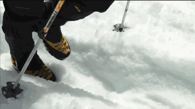 滑降可以有趣迅速的实现雪坡下撤.