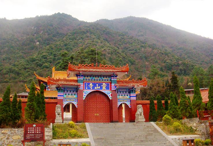 ▼冕宁灵山寺▼螺髻山风景区▼泸沽湖风景区每一个季节都足以让你惊艳