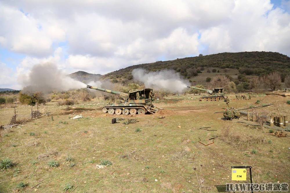 希腊陆军实弹训练 国家破产不妨碍大炮怒吼