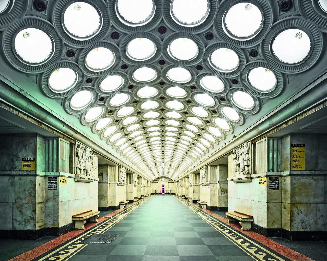 摄影作品欣赏镜头下的莫斯科地铁