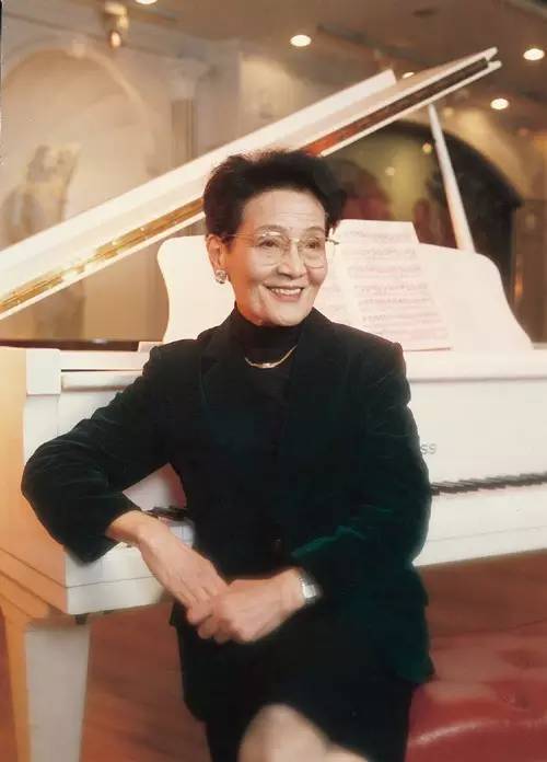 中国第一歌剧夫人周小燕:格莱美首位致敬的中国音乐家,知名弟子遍