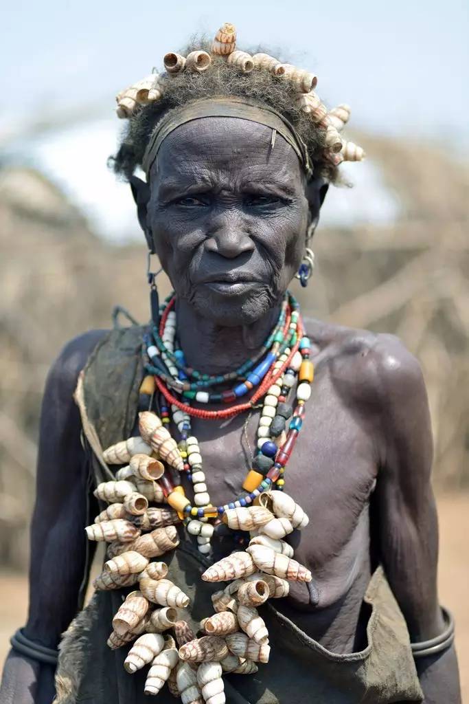最后的埃塞俄比亚部落,也许会刷新你的三观!