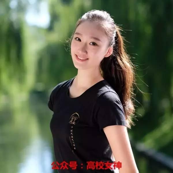 黄岩叶妙玲图片