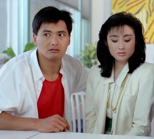 1987年的《精装追女仔》1986年张敏参演首部电影由王晶执导刘德华主演