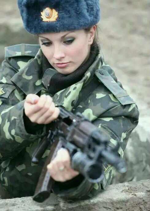 乌克兰女兵无人敢娶图片