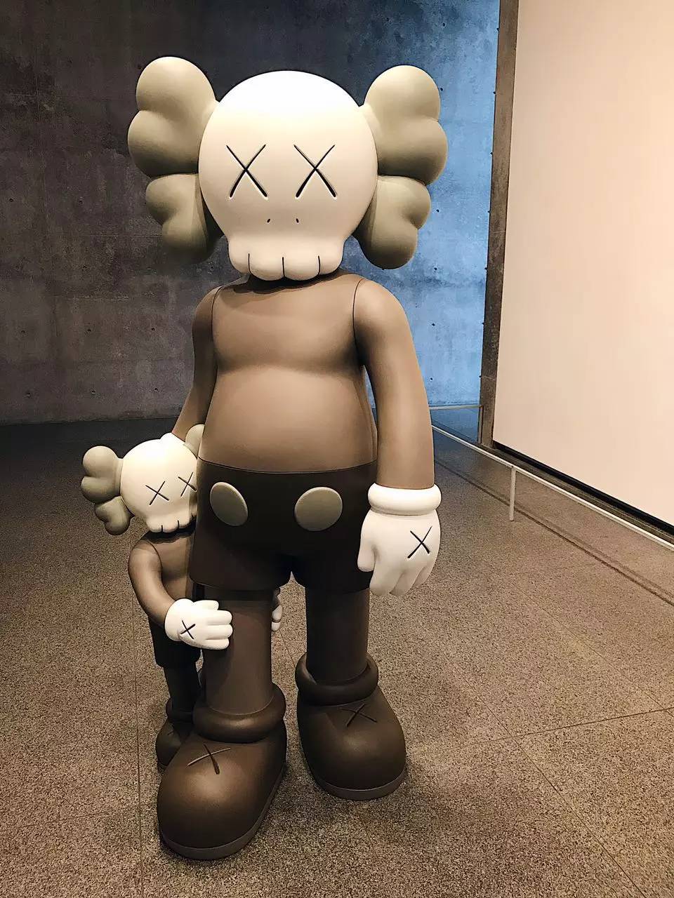 即將開幕的「kaws: 始於終點」裡你能看到的都在這裡了