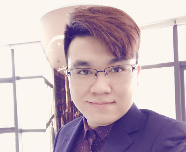 李启聪 深圳高飞传媒有限公司创始人,ceo,男衣库创始人 黑马成长营