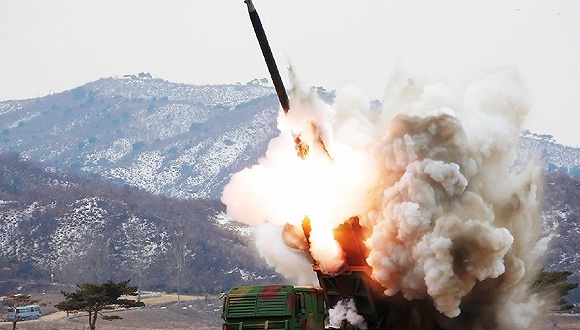 朝鲜今日试射导弹但未能正常发射 组图