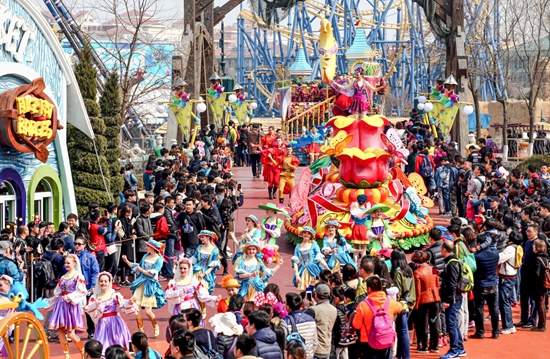 大連發現王國新裝開園 驚現全國最大風車