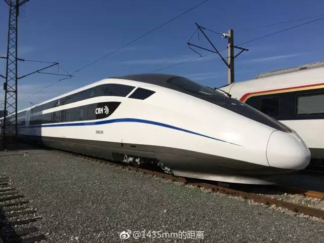 其它 正文 新版縱向臥鋪動車組沿用了新一代crh2e與crh2g源自