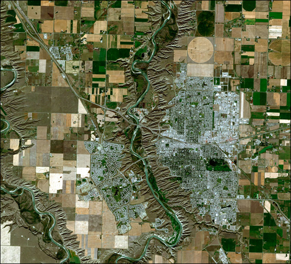 卫星图像识别图片