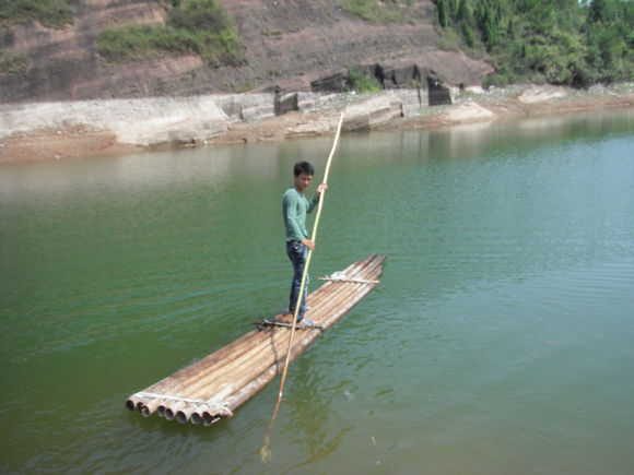 手工竹排船的制作方法图片