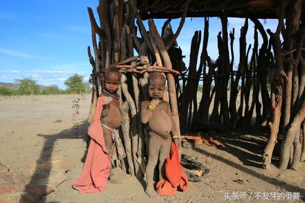 饥饿的非洲小孩图片图片