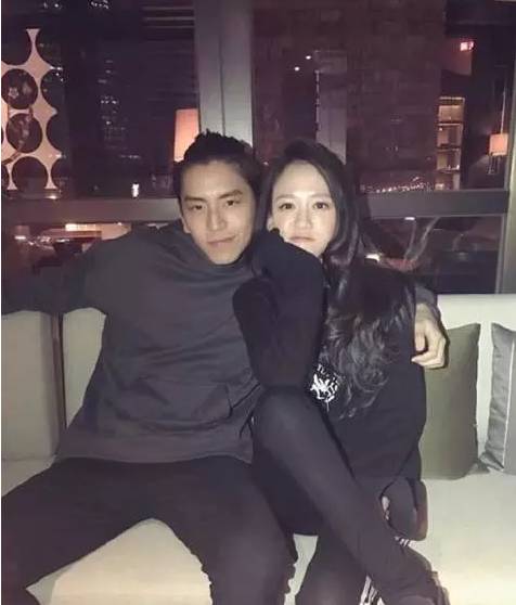 王大陆老婆图片