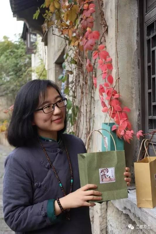 饺婉居带着糖糖糖,酥酥酥,二都杨梅酥,桂花糖墙裂推荐南野农场小园园