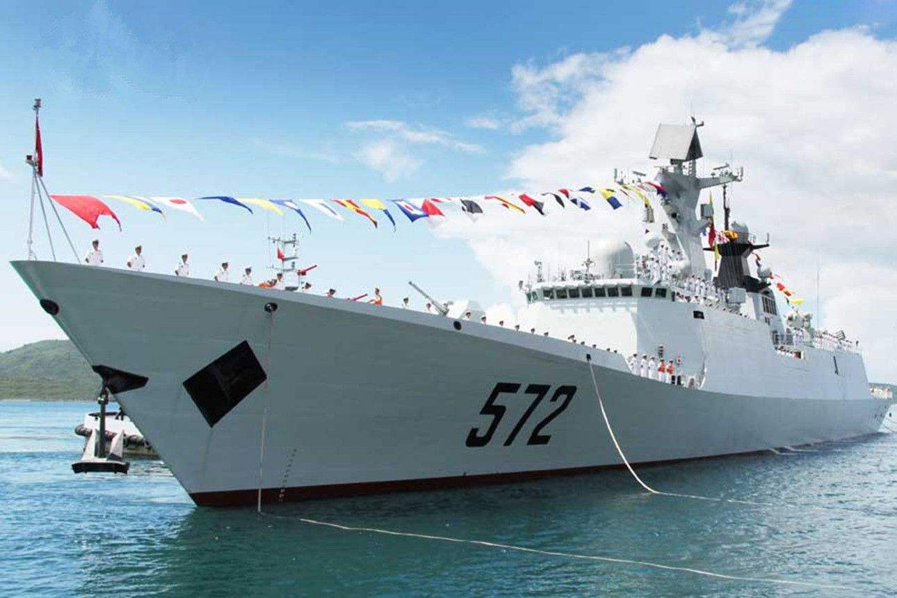 4月1日,中国第27艘054a型导弹护卫舰在上海某船厂下水,这也是今拇来
