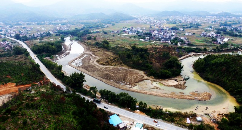 旅遊 正文 黃塘鎮 黃塘鎮位於紫金縣西北部,東連紫城,西接柏埔,南毗