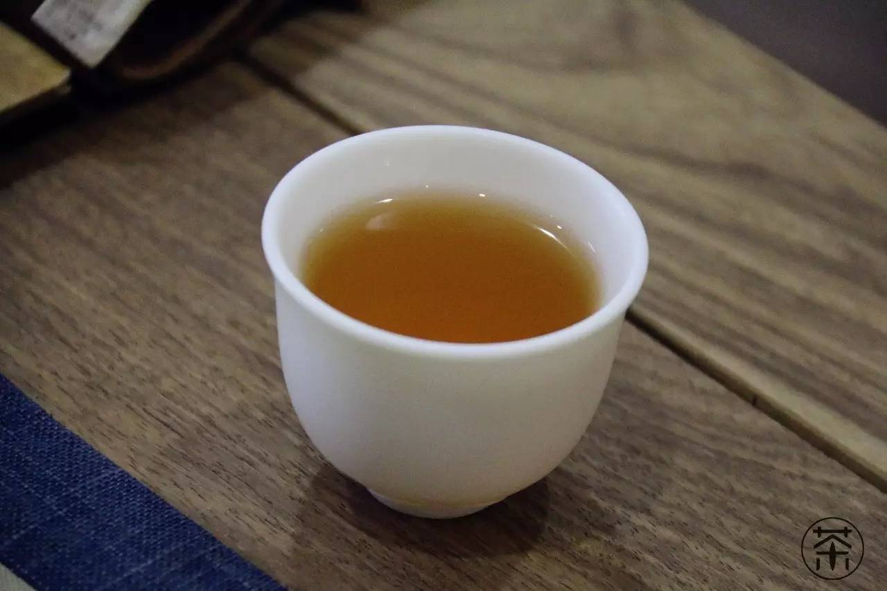 心烦的时候,喝杯茶