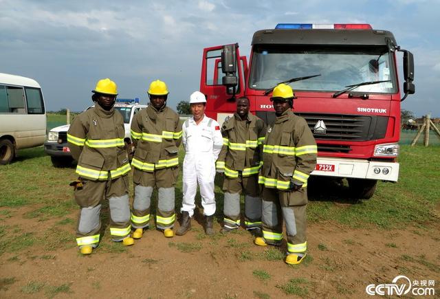 非洲消防车图片