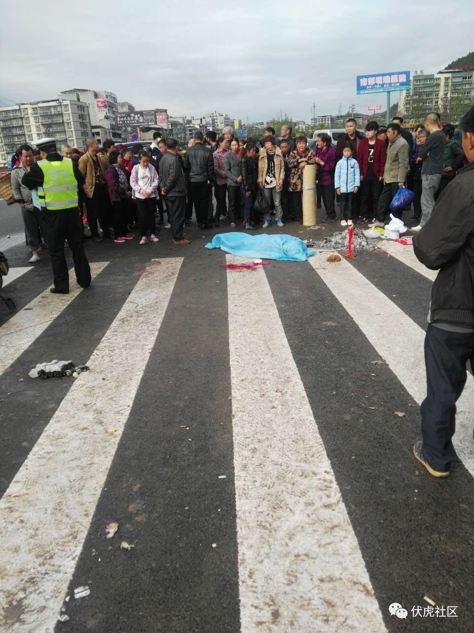 定水发生一起夺命车祸,一人死亡