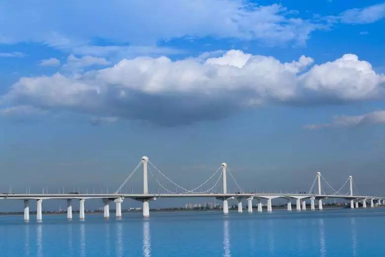 现在,它又有望免费通行了 江东大桥及接线工程地处下沙经济开发区