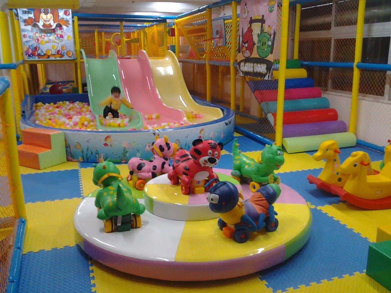 济南欢乐谷儿童乐园图片