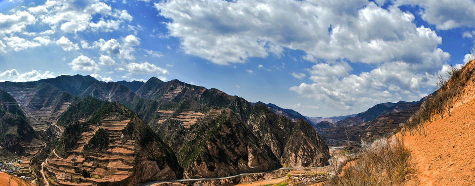 渭河峡谷图片
