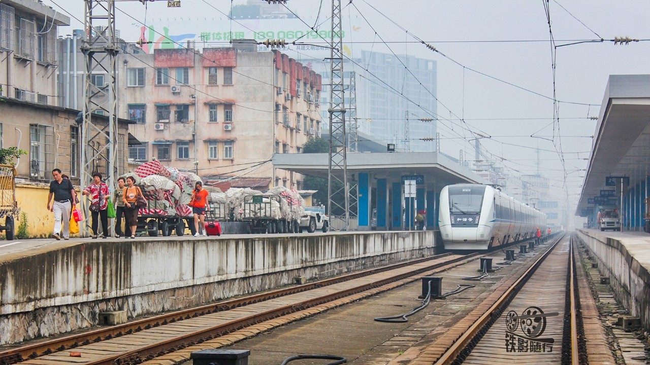 鹰厦铁路通车图片