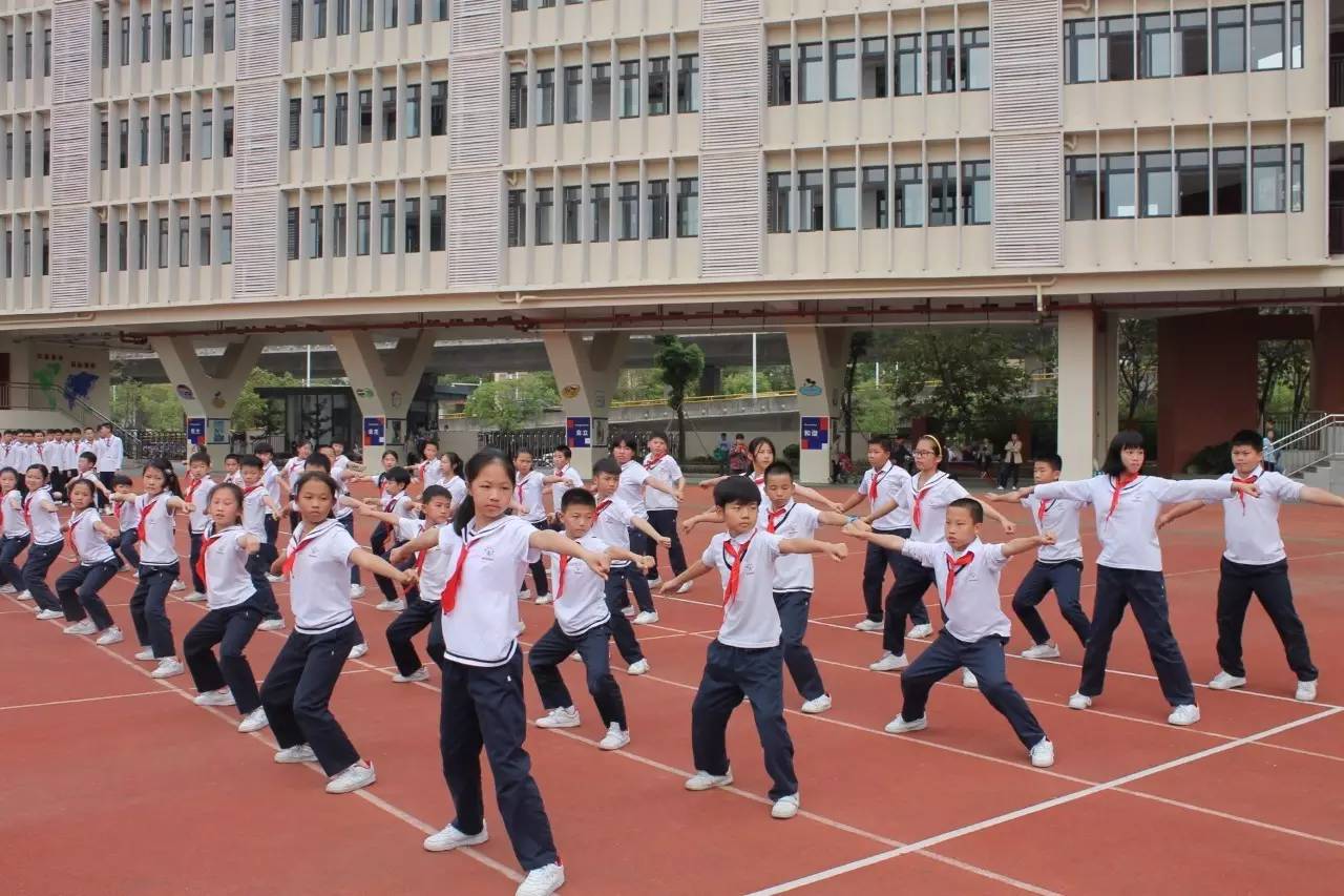 惠州黄冈小学图片