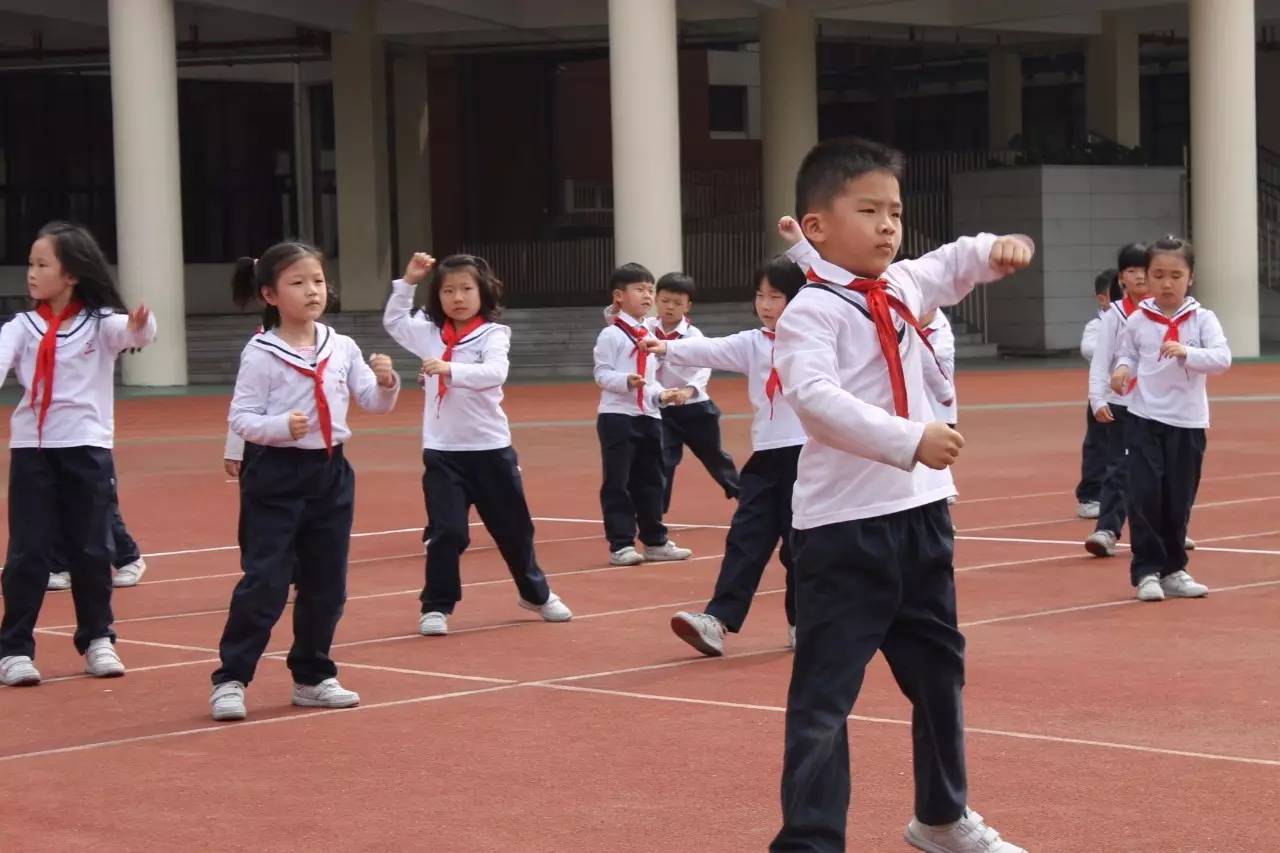 惠州黄冈小学图片