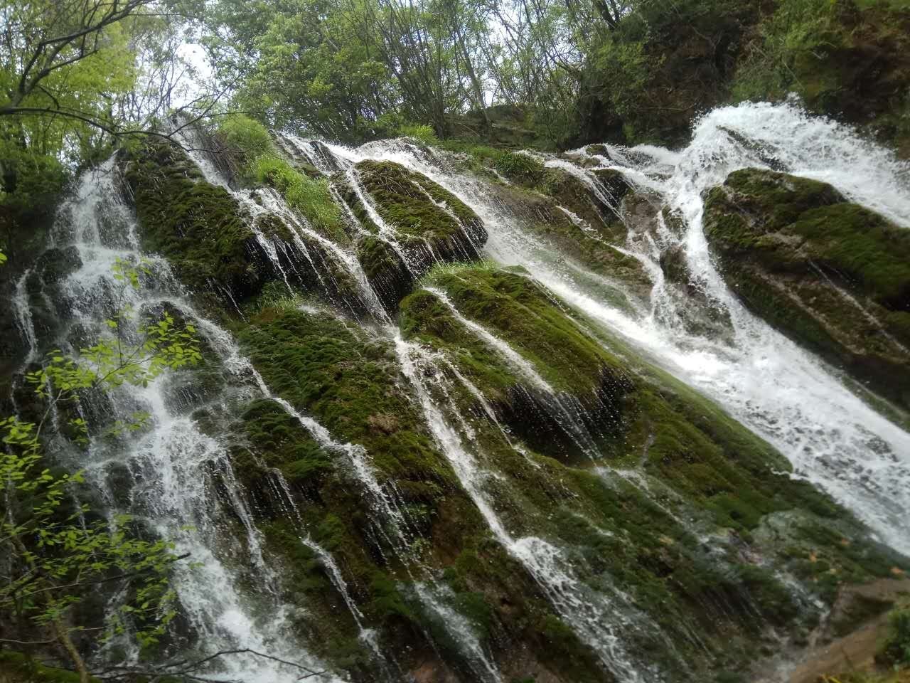 南陵何湾龙山村景点图片