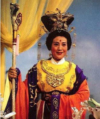 王母娘娘扮演者 万馥香铁牛原名杨锡业,在86版《西游记》中扮演的弥勒