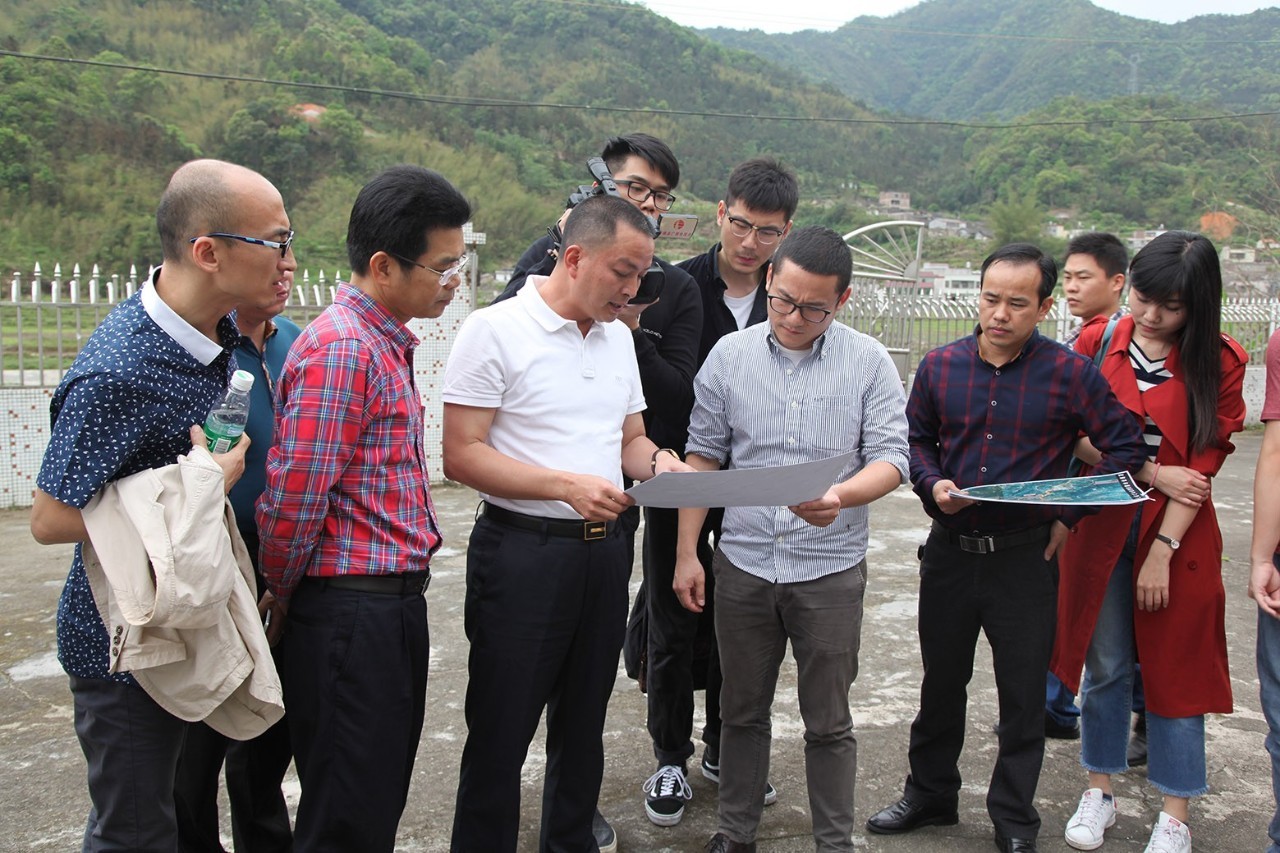 【简讯】省新闻媒体及旅游业界专家到八乡山镇滩良村开展采风踩线活动