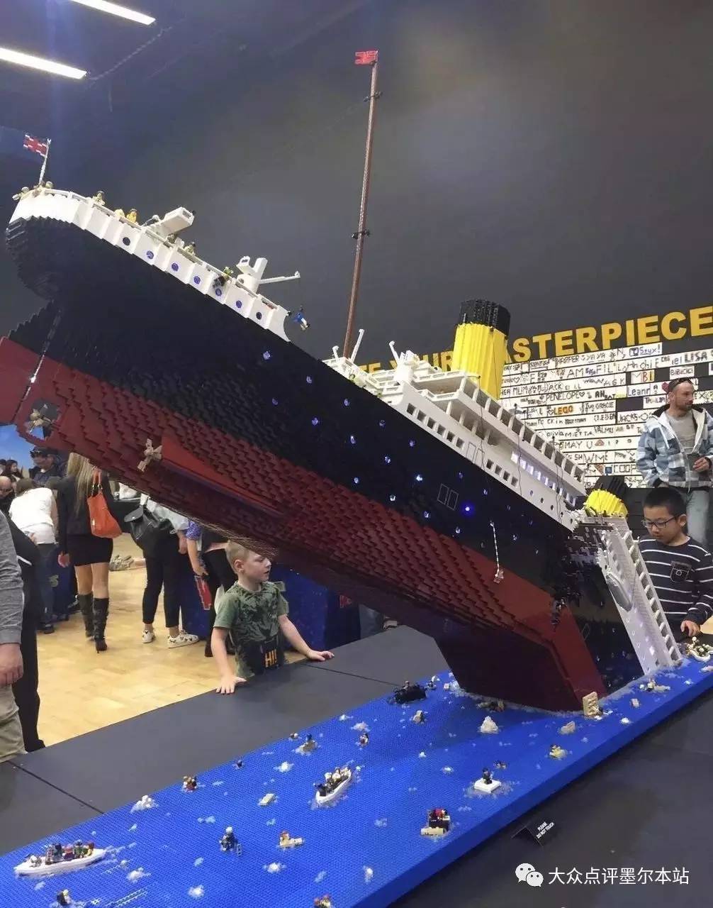 乐高泰坦尼克号残骸图片