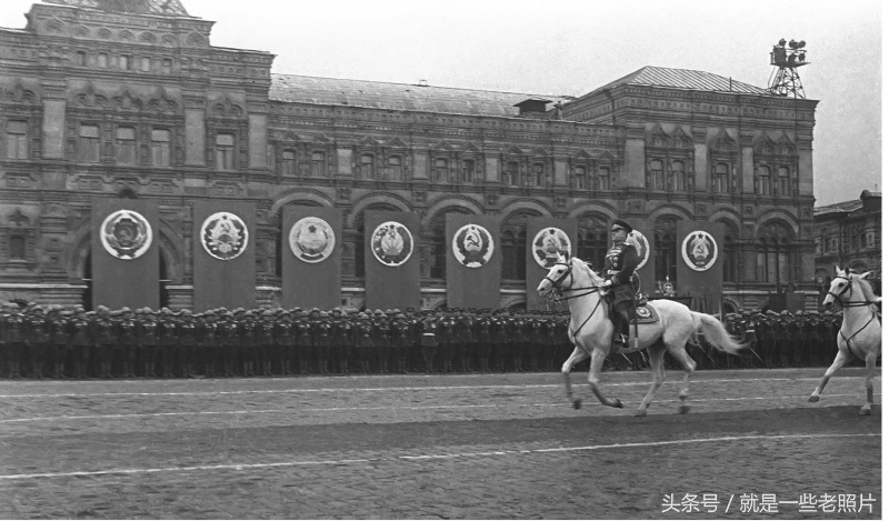 1945年,让人热血沸腾的苏联二战胜利阅兵