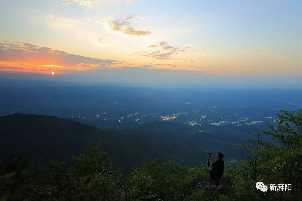 这些年的西晃山都白去了人间仙境原来就是这样的视频