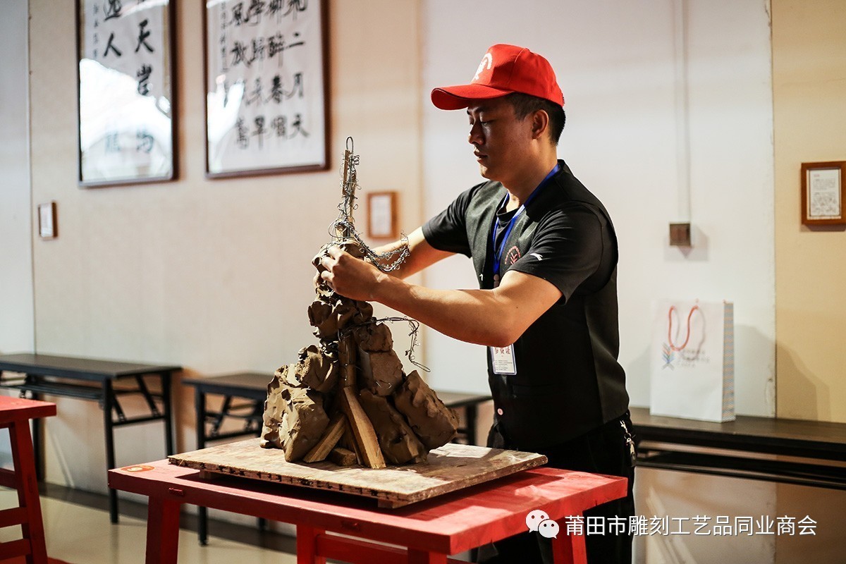 第91期第四届中国传统宗教泥塑造像技艺大赛隆重开赛
