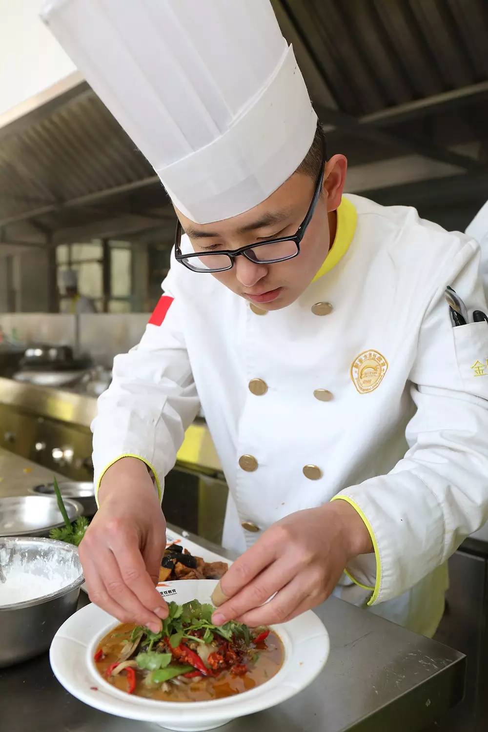 怎样从火车站坐车去长沙新东方烹饪学院_长沙新东方烹饪学院_江西新东方烹饪学院