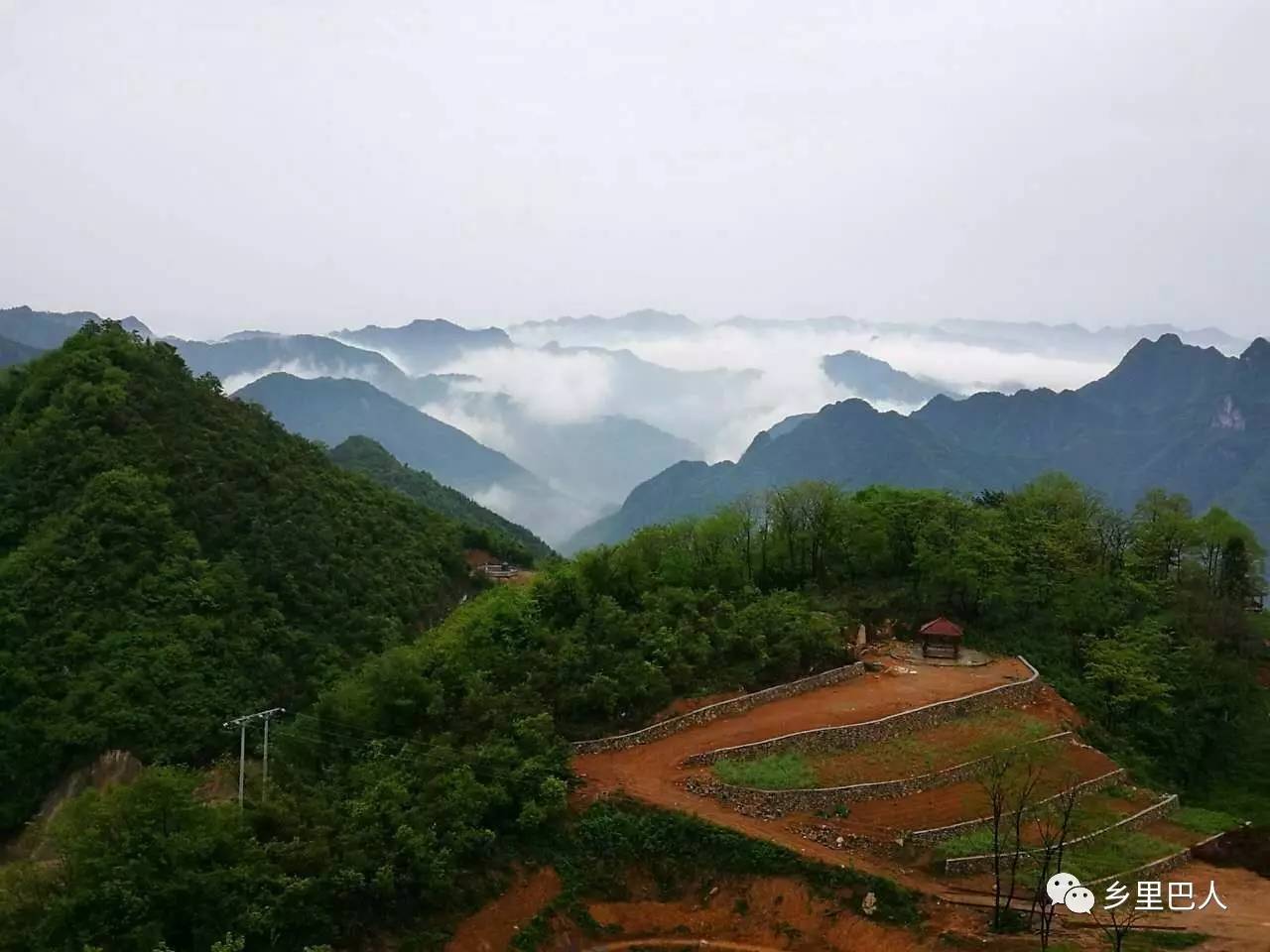 龙池山——长阳农家山庄第一庄