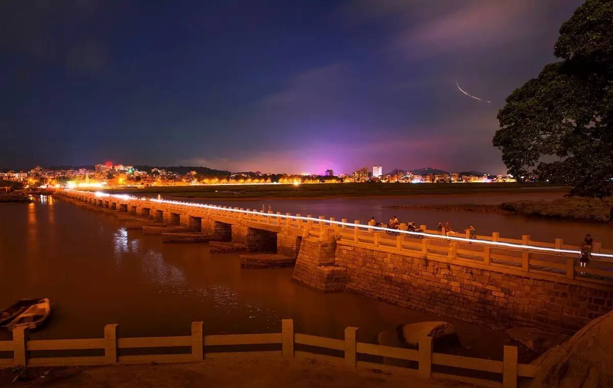 洛阳桥夜景图片