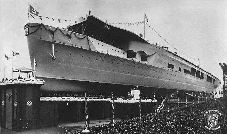 图为齐柏林伯爵号(graf zeppelin)航空母舰早在1929年2月,德国海军