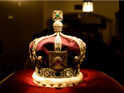 英国王室最耀眼的皇冠一次看个够