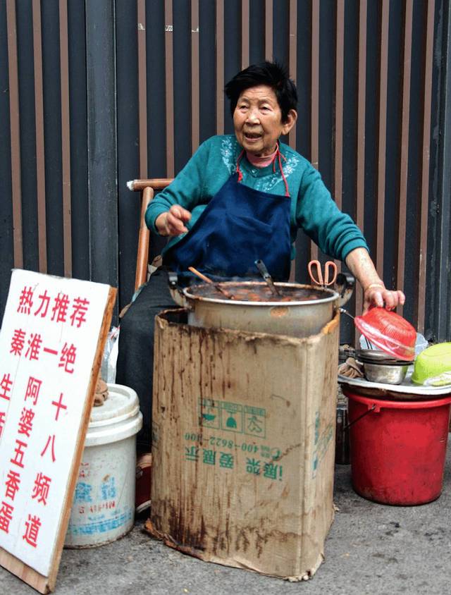 86岁老太39年只做一样美食,征服无数南京人味蕾