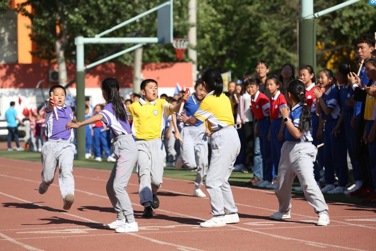 济南市育贤小学图片