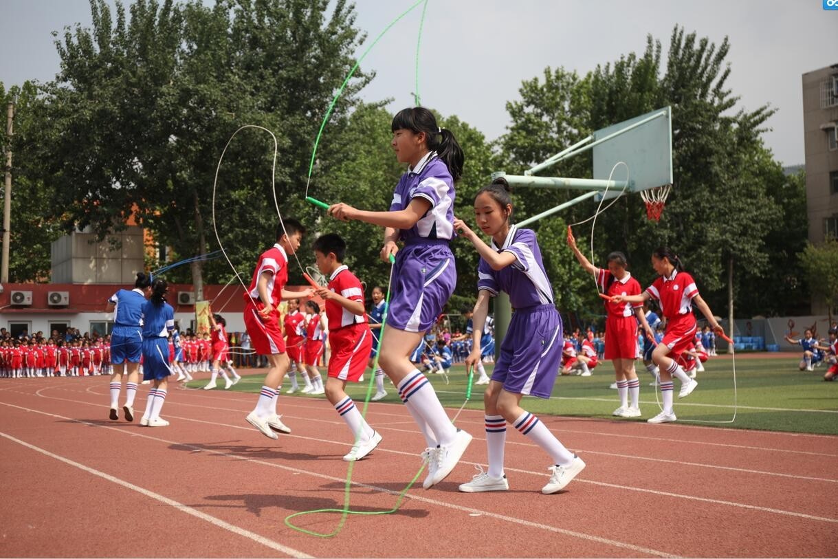 济南市育贤小学图片