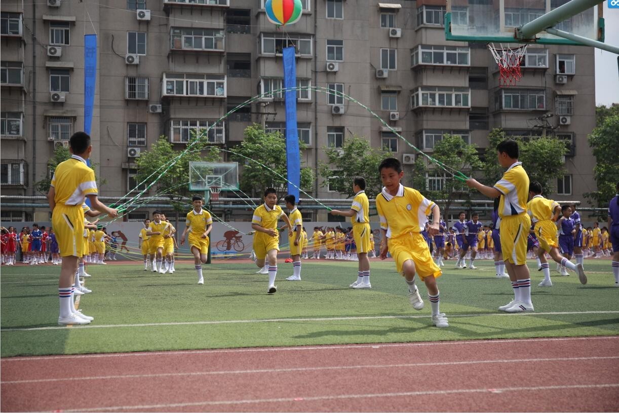 济南市育贤小学图片