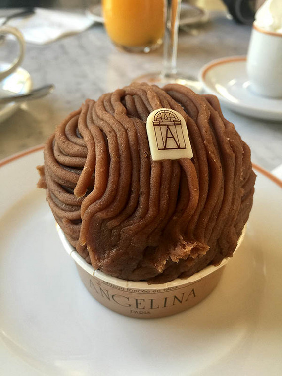 angelina家出品法国最有名的栗子蛋糕之一,调和蛋白,新鲜搅打的淡奶油