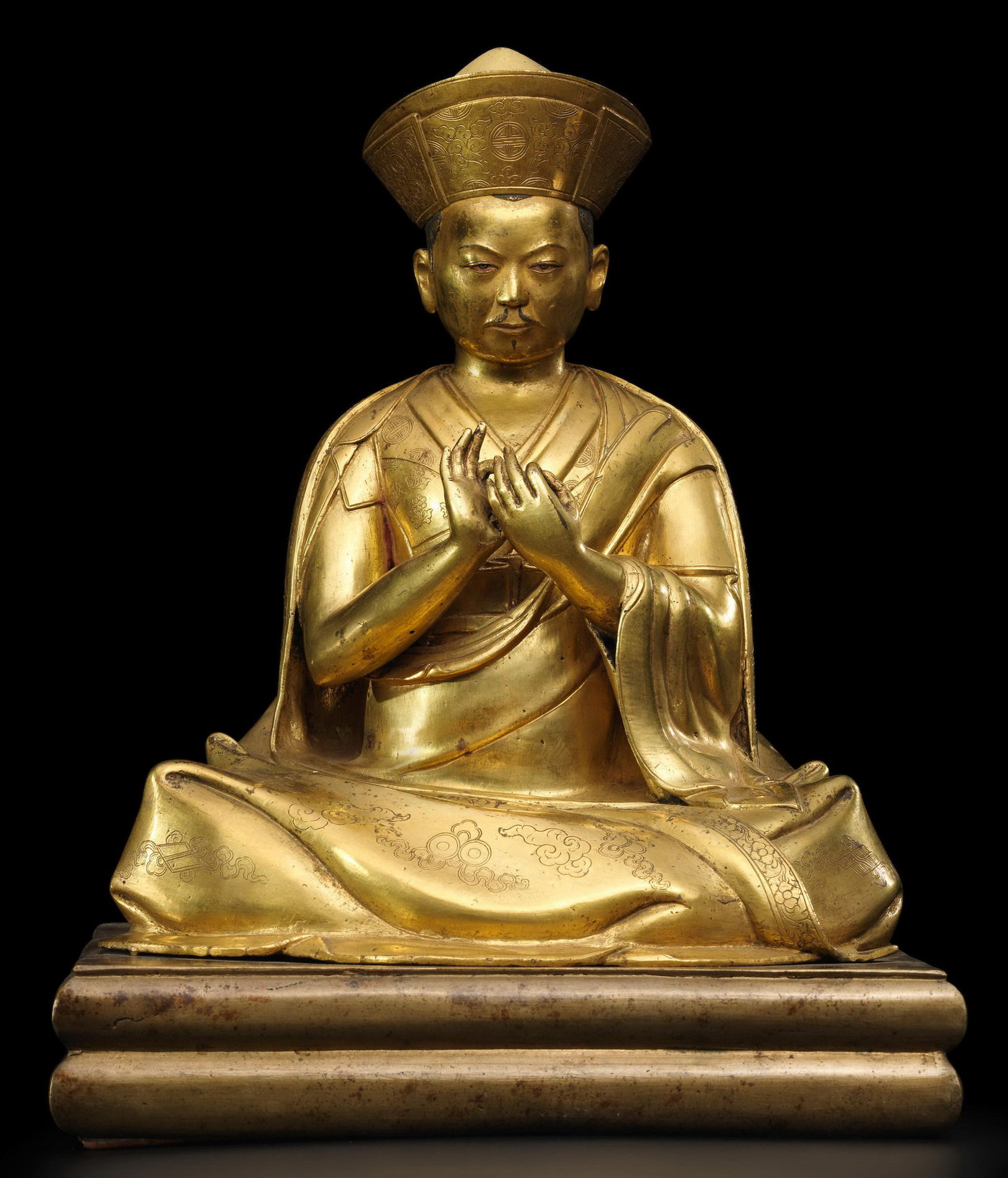 魅力独具的藏传佛教上师像最新拍卖成交价格