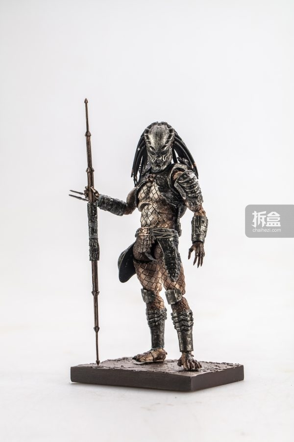 hiya海雅玩具 1:18比例《鐵血戰士2》城市獵人,守衛鐵血