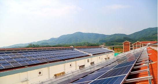 建设总装机容量2兆瓦的太阳能发电组件